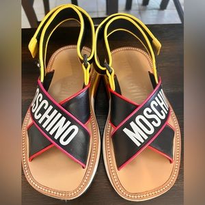 Moschino
Moschino Mix & Match Criss-Cross Sandals